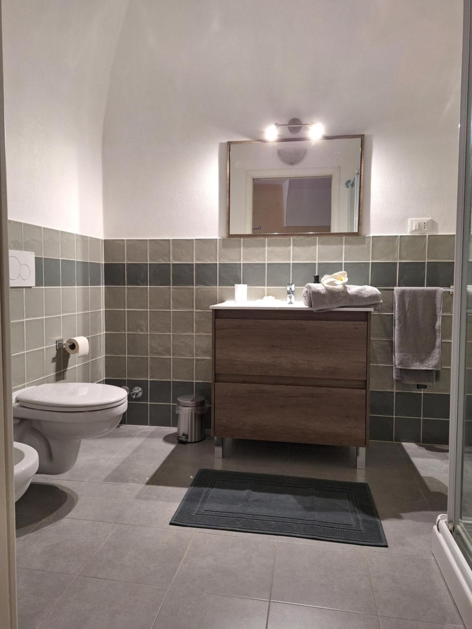 Casa Iris Appartement Cisano sul Neva Buitenkant foto